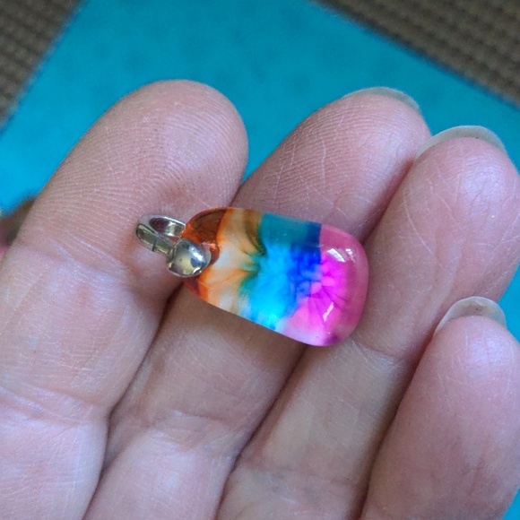 A413 Twelve Glass Pendants - Picture 12 of 14